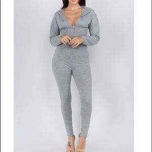 GREY ZIP UP LONG SLEEVE HOODIE & PANTS SET
